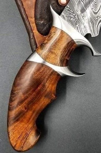 CUSTOM HANDMADE DAMASCUS STEEL HUNTING 12IN BOWIE KNIFE & LEATHER SHEATH - Image 2