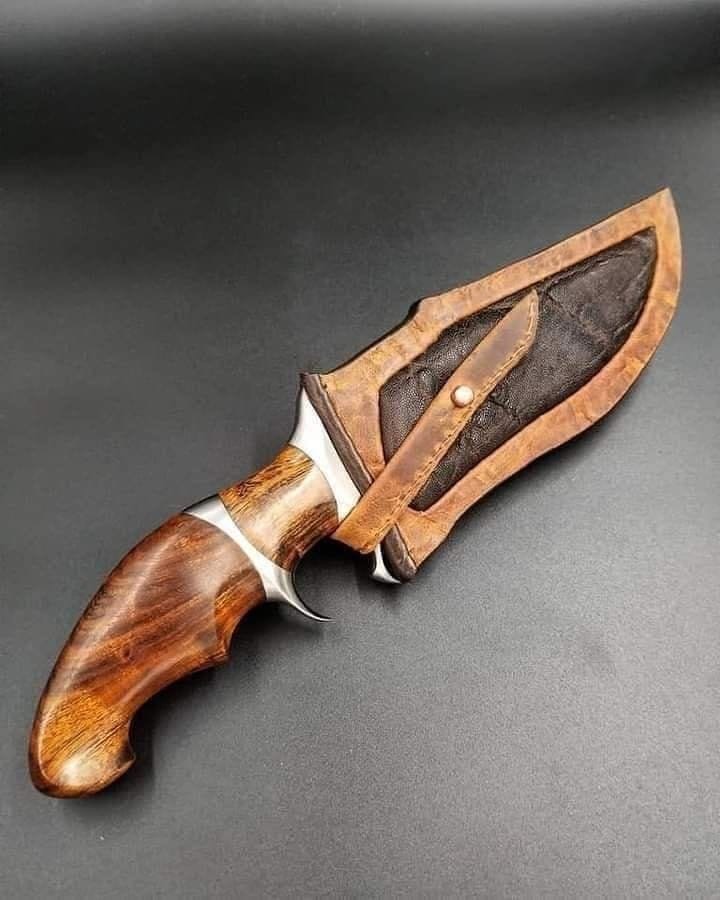 CUSTOM HANDMADE DAMASCUS STEEL HUNTING 12IN BOWIE KNIFE & LEATHER SHEATH - Image 4