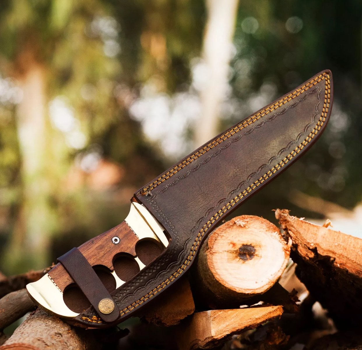 Custom Handmade D2 Steel Tactical Bowie Hunting Knife Comes with Sheath - Image 5