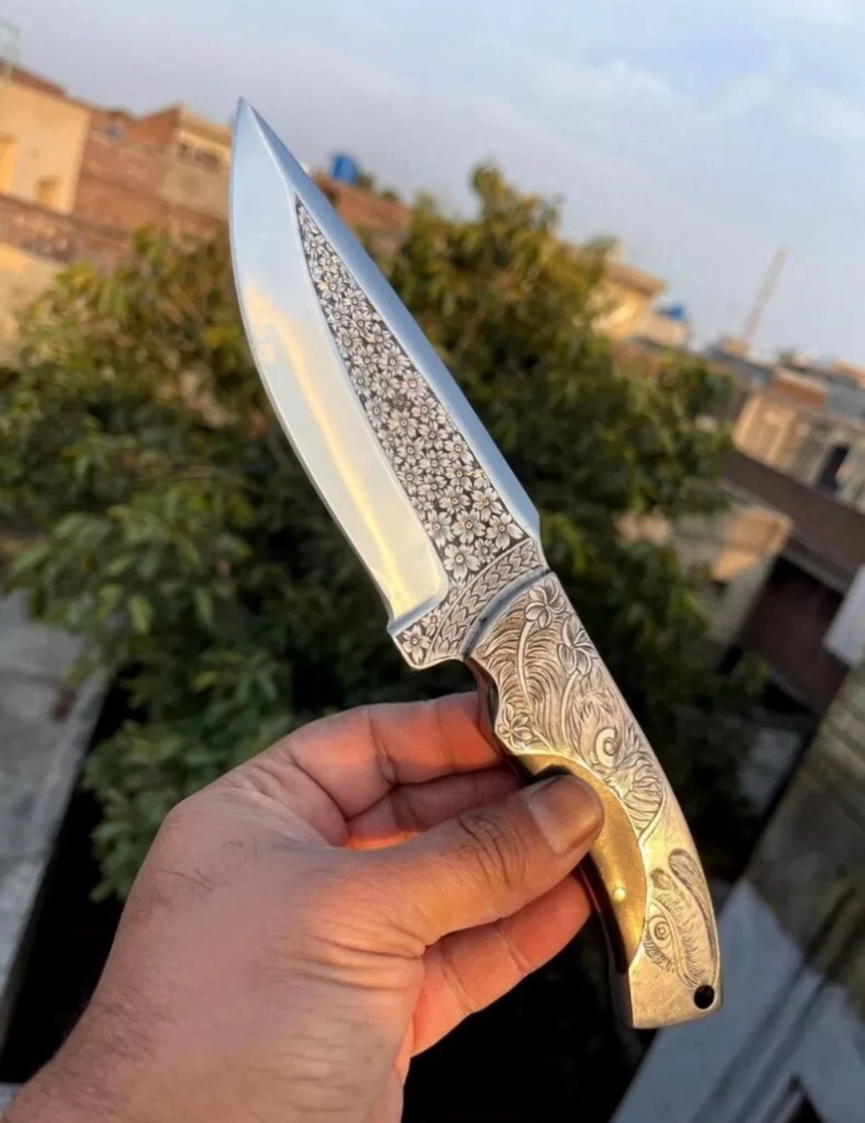 Handmade knife - One Of Kind - Deep Hand Engraved Lady-Tiger Eyes On Handle - Image 7