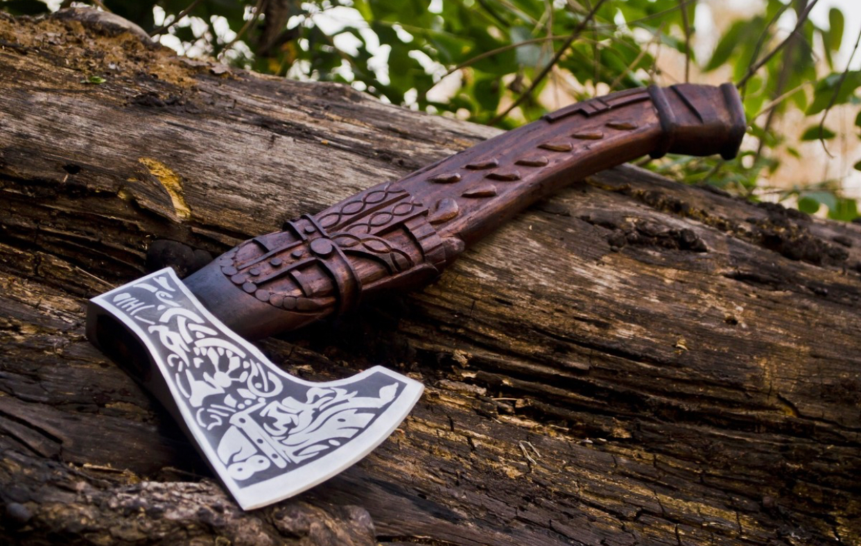Handmade Viking Axe Carbon steel Axe Viking Bearded Camping Axe Battle Axe+Sheat - Image 4