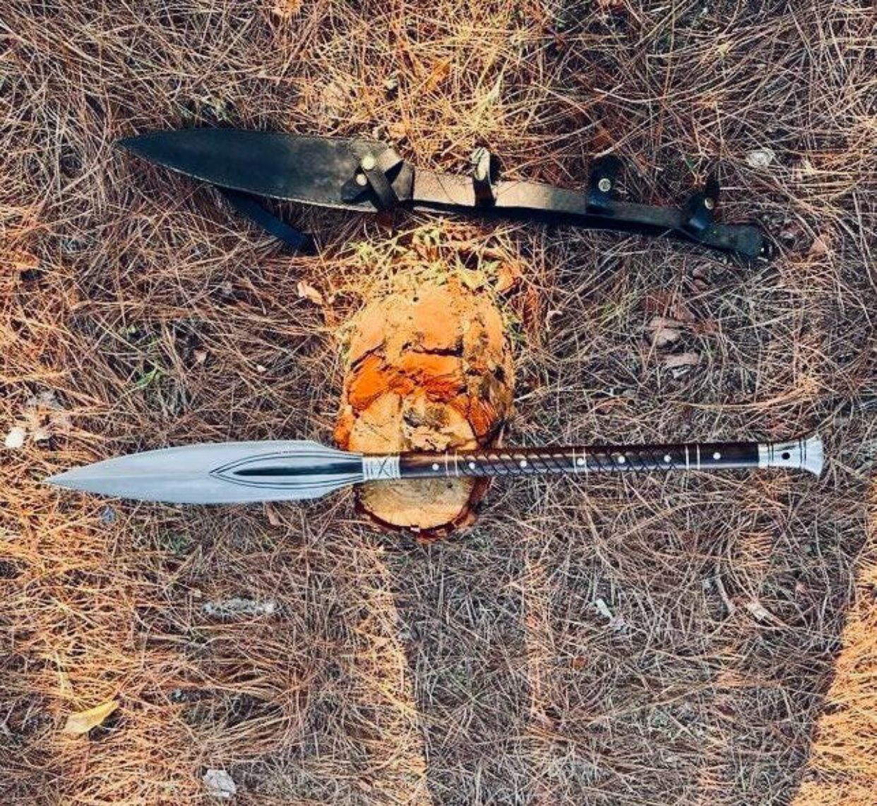 Hand Forged Hunting Spear High Carbon Steel Blade Rosewood Handle and Leather Sheath - Image 6