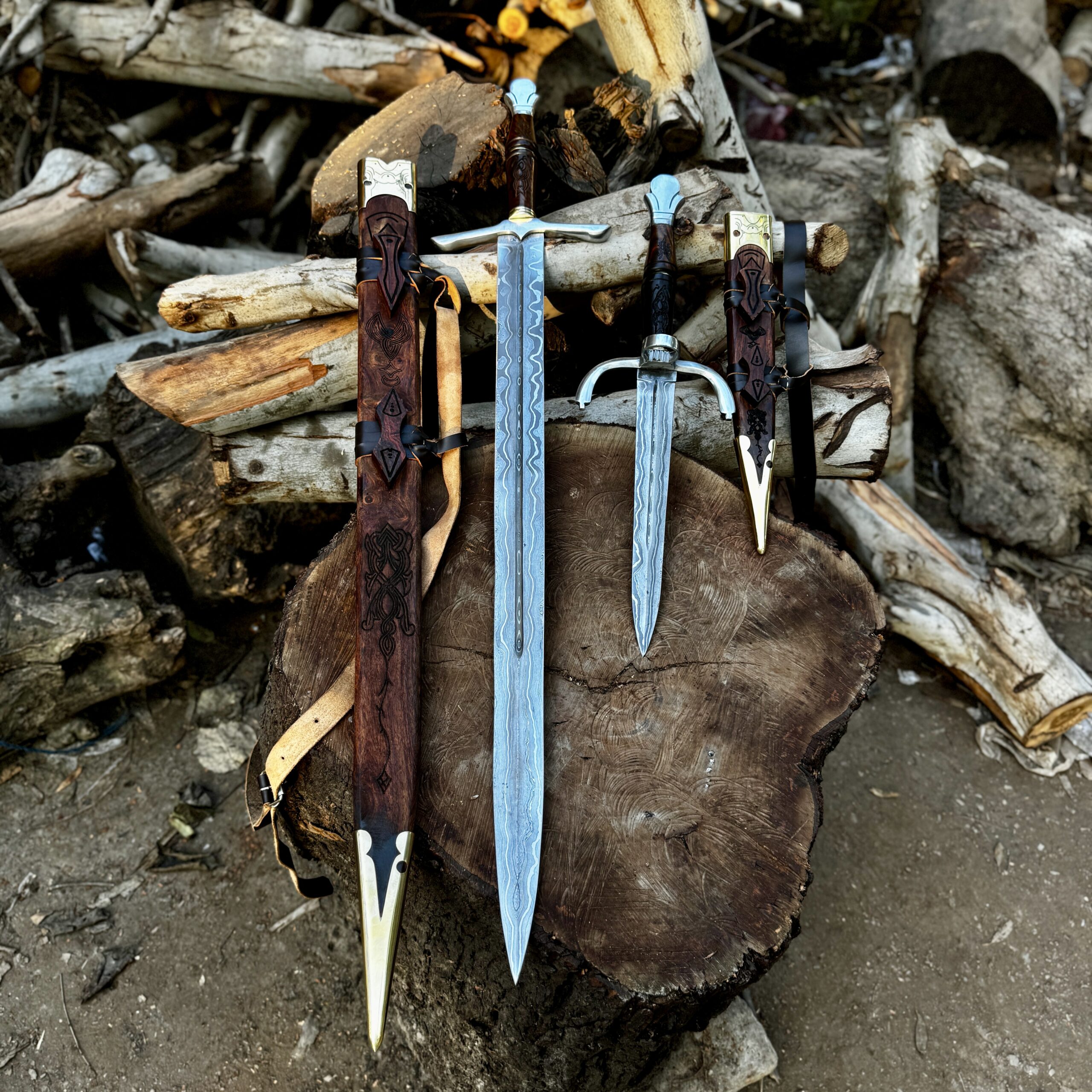 Custom Handmade Damascus Steel Viking Sword & Dagger Medieval Battle Ready Set - Image 8